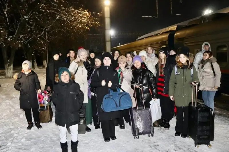 Детям из Экибастуза организовали праздник в Алматы