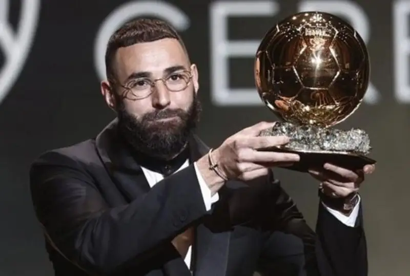 Карим Бензема стал обладателем «Золотого мяча» сезона 2021-2022