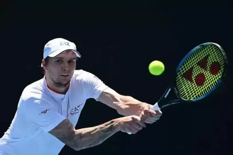 Қозоғистонлик Александр Бублик Дубай турнирини ғалаба билан бошлади