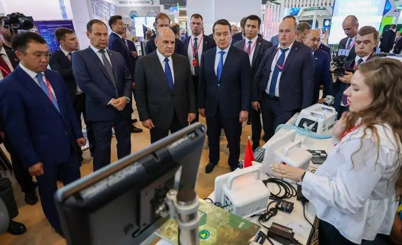 Ekaterınbýrgte ótken ónerkásiptik kórmede qazaqstandyq 250 kompanııa óz ónimderin usyndy