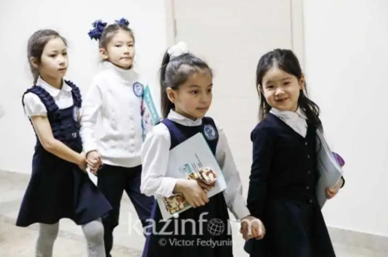 Астанада 460 нафар бола ўз этноси тилини ўрганмоқда