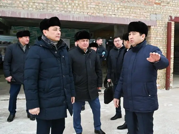Общежитие, медцентры, школы: Алтай Кульгинов проверил ход реализации нацпроектов в СКО