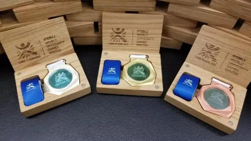 قازاقستان قىسقى ۋنيۆەرسيادانى قاي ورىنمەن اياقتادى؟