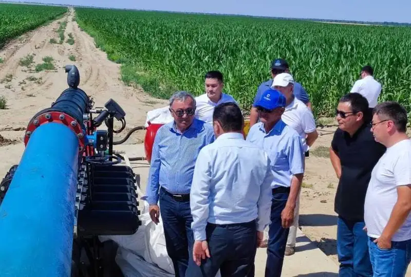 Сенаторы обсудили проблемные вопросы с жителями регионов