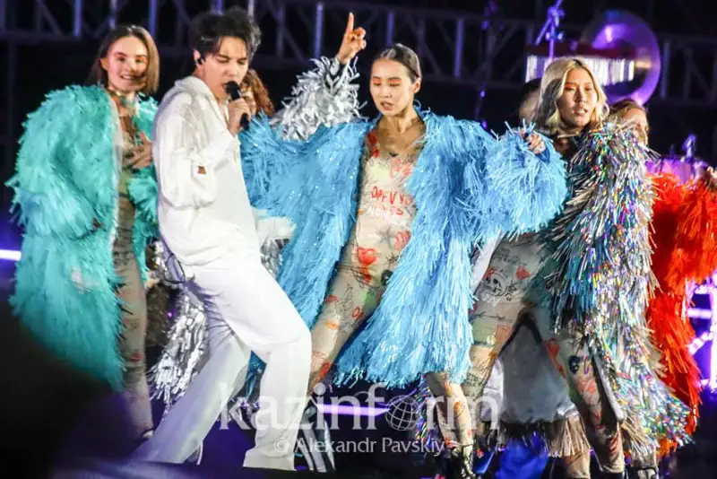 ديماش قۇدايبەرگەن الەمدىك تۋرعا قاتىساتىن بيشىلەرگە كاستينگ جاريالادى