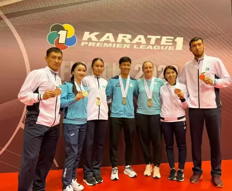 Қозоғистон каратэчилари Япониядаги турнирда 1 та кумуш ва 6 та бронза медалини қўлга киритди