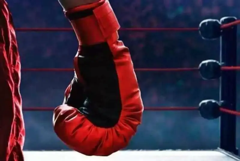 ەكى قازاقستاندىق بوكسشى 3 جىلعا سپورتتان شەتتەتىلدى