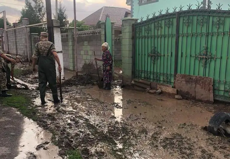 Воду откачали из 138 дворов в Узынагаше