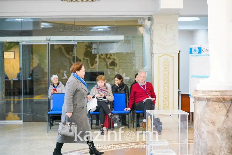 Наблюдатели от миссии СНГ посетили более 1000 избирательных участков в Казахстане