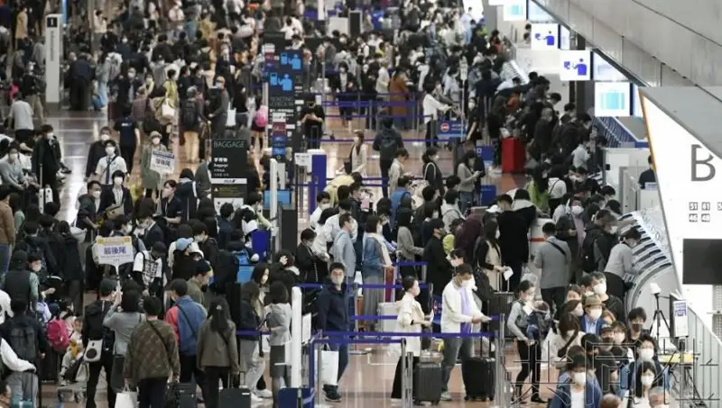 日本宣布29日起入境无需新冠接种证明和阴性证明