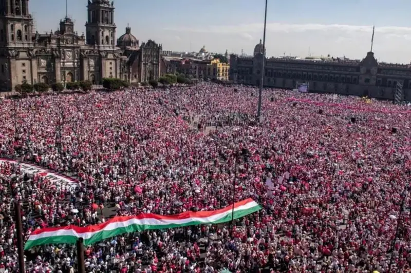 Многотысячные митинги прошли в Мексике против избирательной реформы
