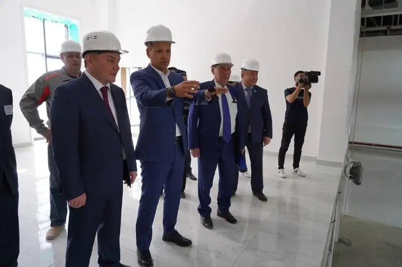 Kókshetaýda jańa stýdentter saraıy salynyp jatyr