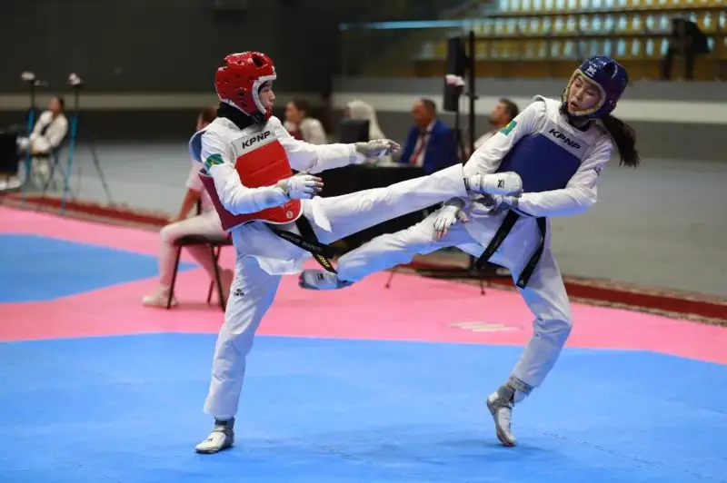 Qazaqstandyq taekvondoshylar Azııa oıyndarynyń joldamasy úshin baq synap jatyr
