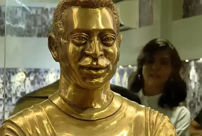 Мавзолей Пеле открылся в Бразилии