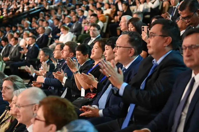 总统：实现变革 我对年轻人充满期待