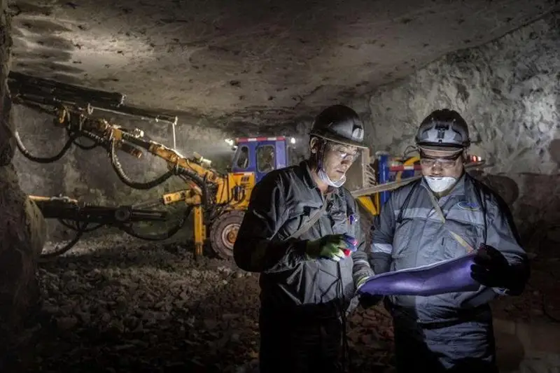 Депутат требует отпускать казахстанских шахтеров раньше на пенсию