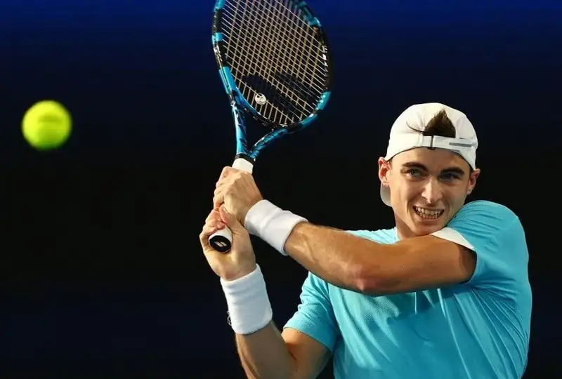 Германиядаги мусобақанинг жуфтлик баҳсларида Тимофей Скатов ярим финалга чиқди