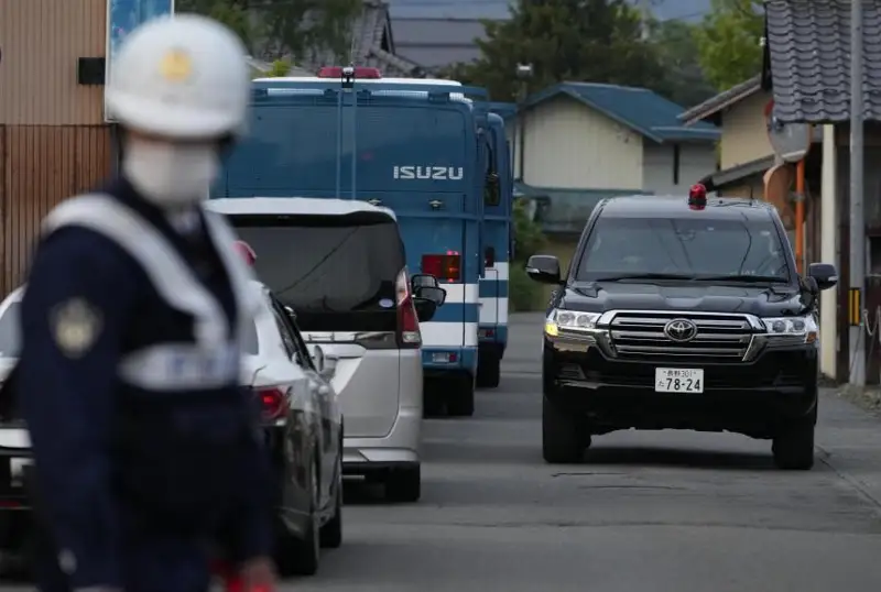 Японияда қонли ҳужум: маҳаллий амалдорнинг ўғли 4 кишини ўлдиришда гумонланиб ҳибсга олинди