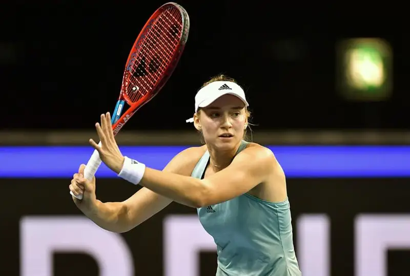 Елена Рыбакина вышла в полуфинал турнира в Австралии