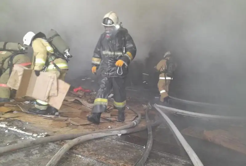 Пожар произошел в индустриальной зоне «Оңтүстік»