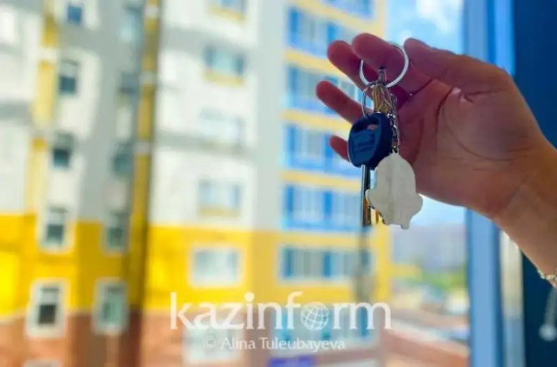 Otbasy banki alǵashqy jarnany 50%-dan 30%-ǵa deıin tómendetpek