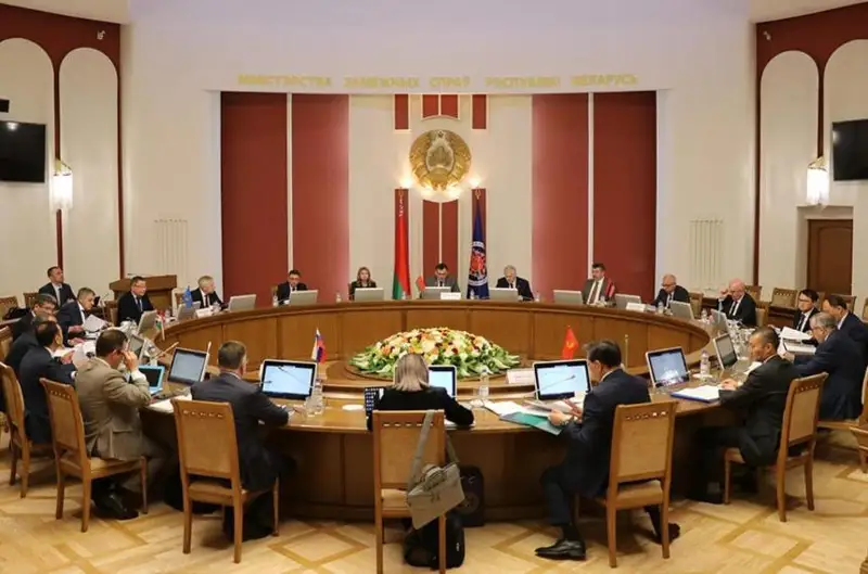 集安组织成员国副外长举行磋商会议