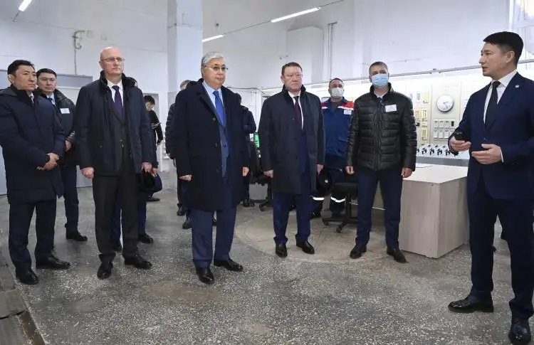 Qasym-Jomart Toqaev Lısakov qalasynyń jylý elektr ortalyǵyna bardy