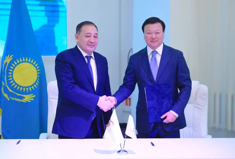 Между Медицинским центром УДП Президента РК и акиматом Актюбинской области подписан меморандум о сотрудничестве