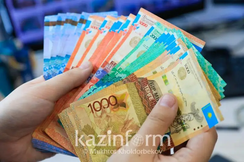 За 500 тысяч тенге обещал помочь поступить в вуз на грант мошенник в Таразе
