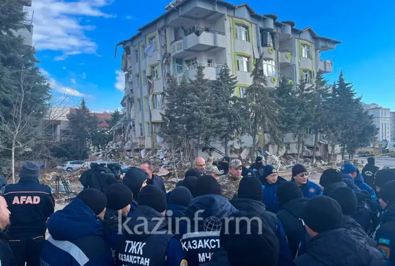 Túrkııada qutqarýshylar joǵalǵan qazaqstandyqtardy izdep jatyr