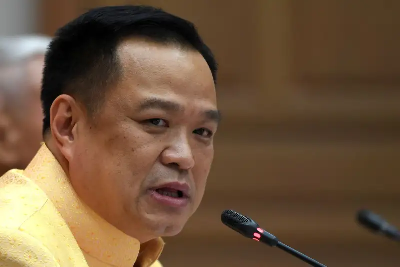 Таиланд отменил требование вакцинации от COVID-19 для туристов