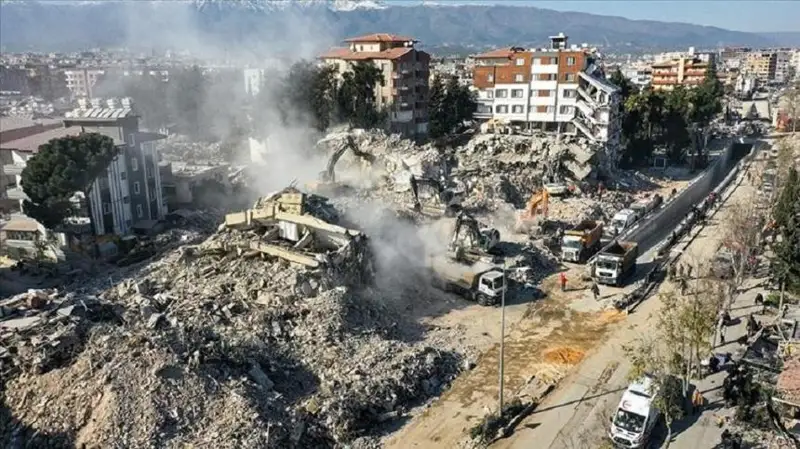 تۇركيادا جەر سىلكىنىسى قۇرباندارىنىڭ سانى 40,6 مىڭنان استى