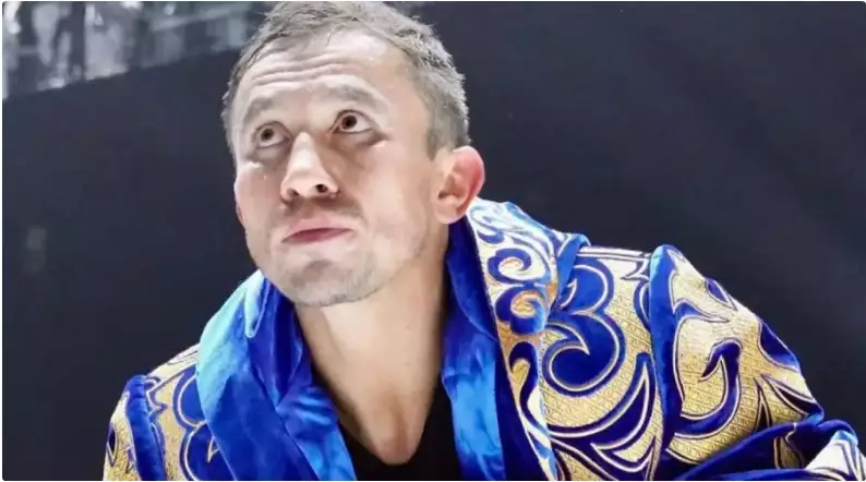 گولوۆكين الەم چەمپيونى اتاعىنان باس تارتتى - دەرەككوز