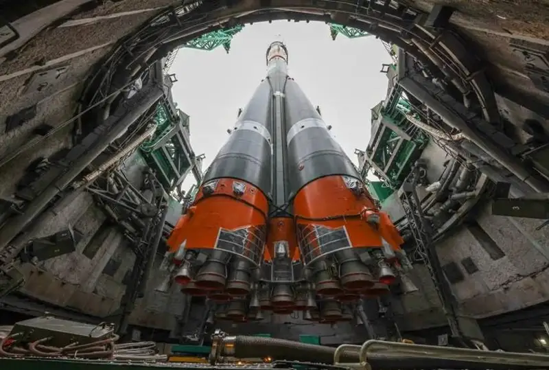 Космический корабль «Союз МС-23 на старте: почему он полетит без космонавтов