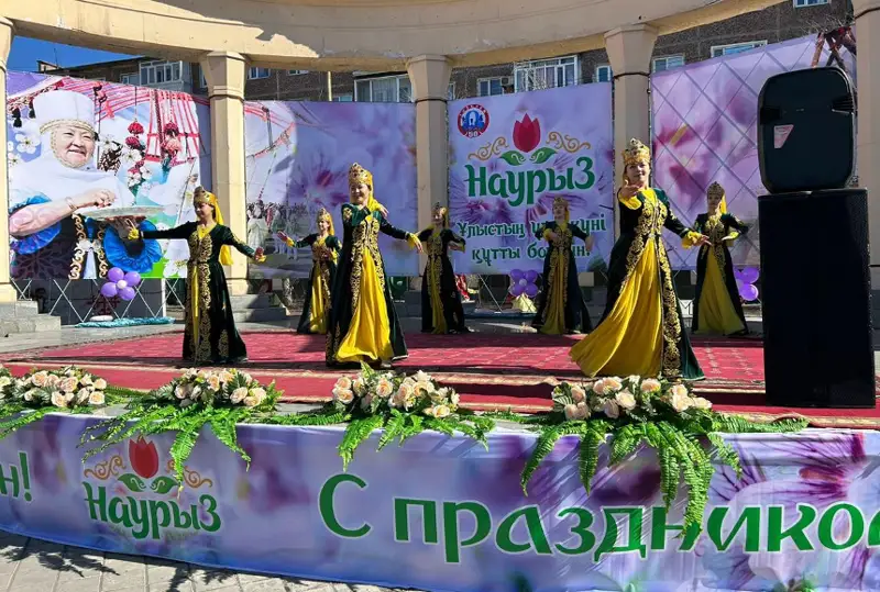 Около 1,5 тонны национальных блюд приготовили для жезказганцев к Наурызу