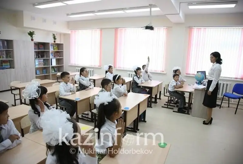 اتىراۋ وبلىسى مەكتەپتەرىندە ساباقارالىق ءۇزىلىس ۇزاقتىعى نەگىزسىز قىسقارعان