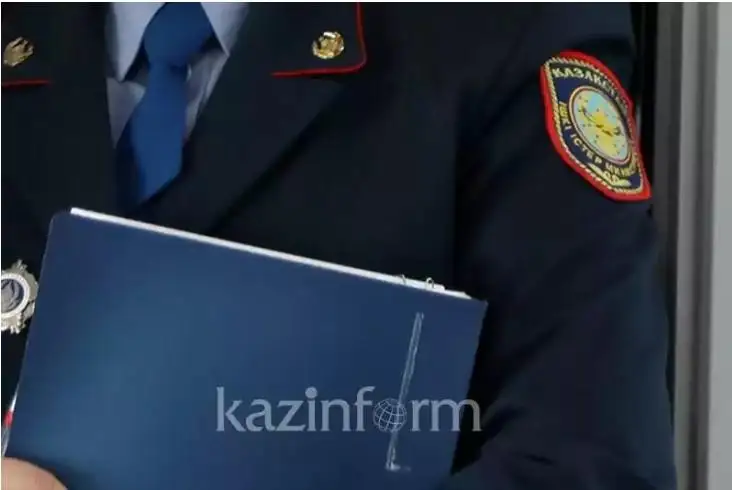 تالدىقورعاندا وزەن جاعاسىنان قارۋ-جاراق سالىنعان قاپ تابىلدى