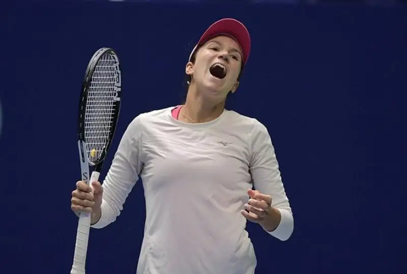 Казахстанская теннисистка не прошла в четвертьфинал турнира WTA в Кливленде в парном разряде
