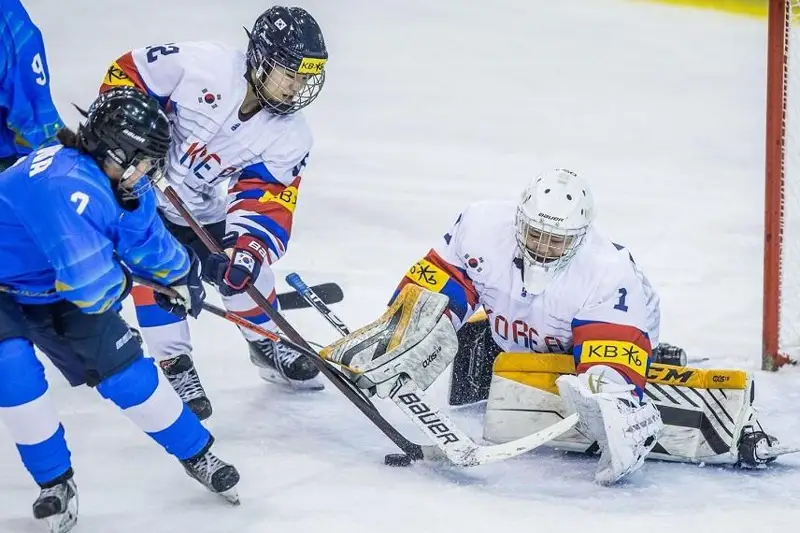 Казахстан завершил выступление на женском ЧМ по хоккею