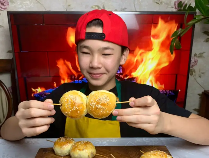 ون ءتورت جاسار اسپاز: ءوز مەيرامحانامدى اشقىم كەلەدى