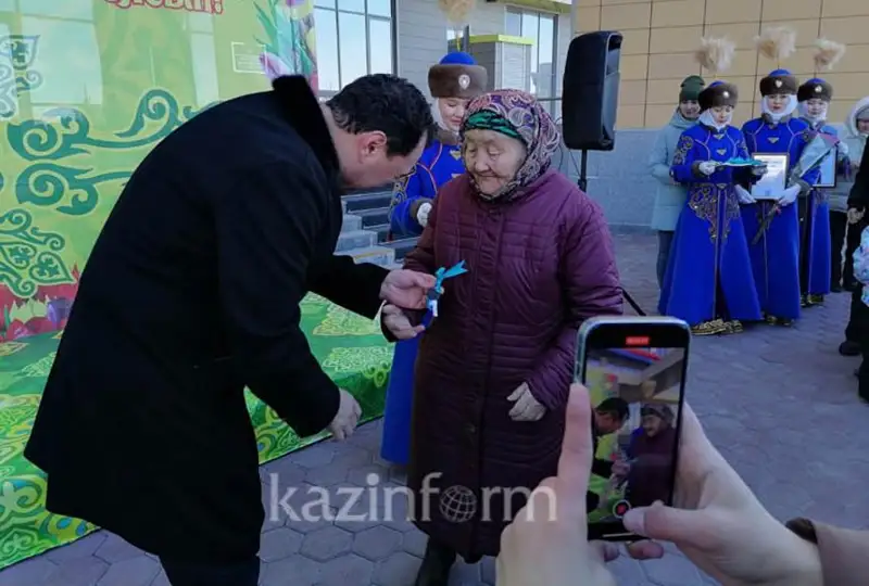 Ключи от квартир получили 40 кокшетауцев в Наурыз
