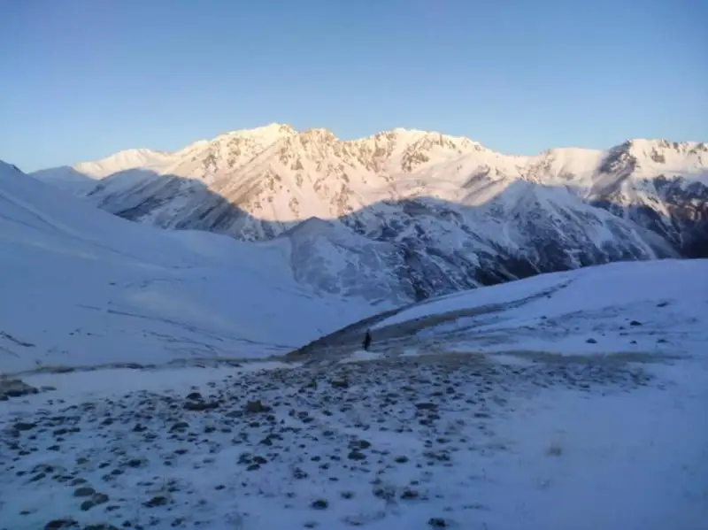 Заблудившихся туристов спасли в ущелье Аюсай