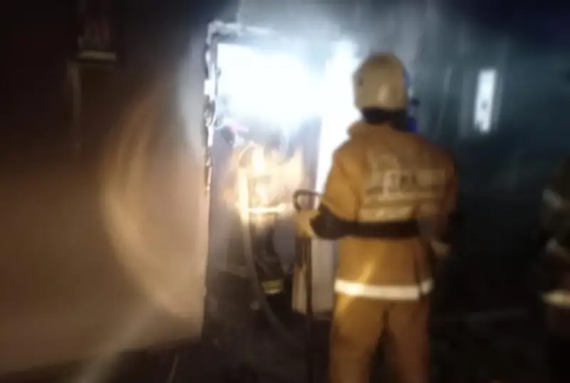 Женщина погибла при пожаре в новогоднюю ночь в Актобе