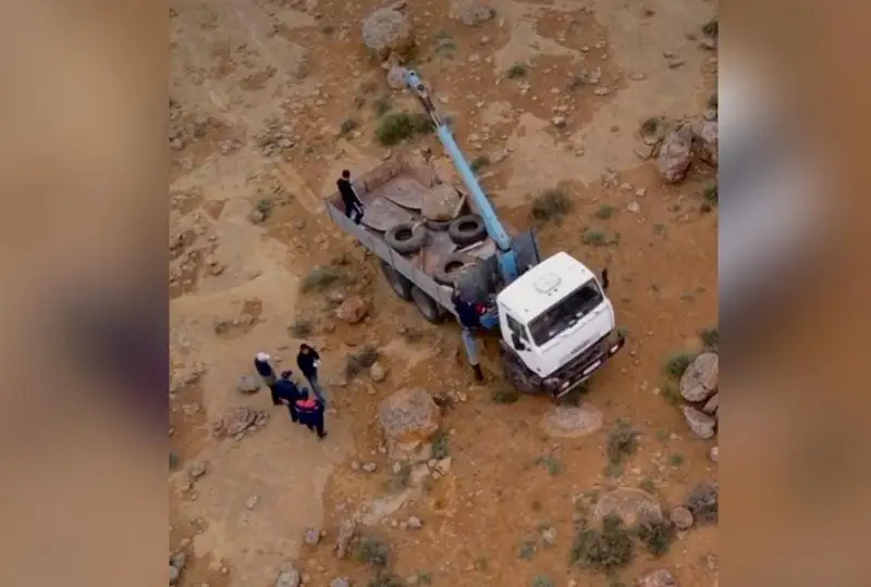 Знаменитые каменные шары долины Торыш похитили в Мангистау