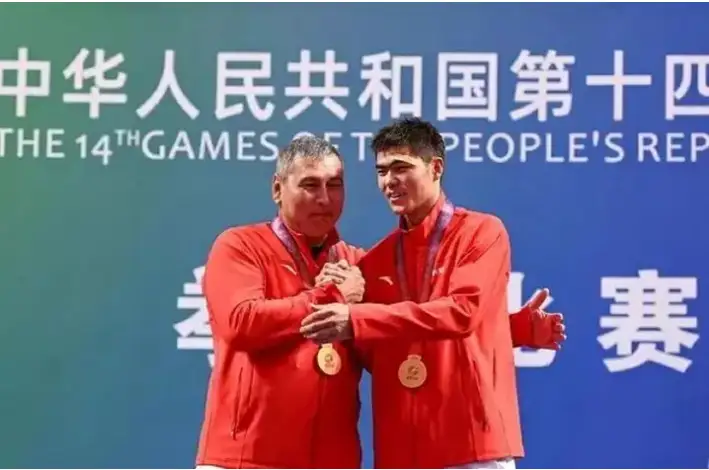 الەم چەمپيوناتىندا وزگە ەلدىڭ نامىسىن قورعايتىن قازاق بوكسشىلارى كىم