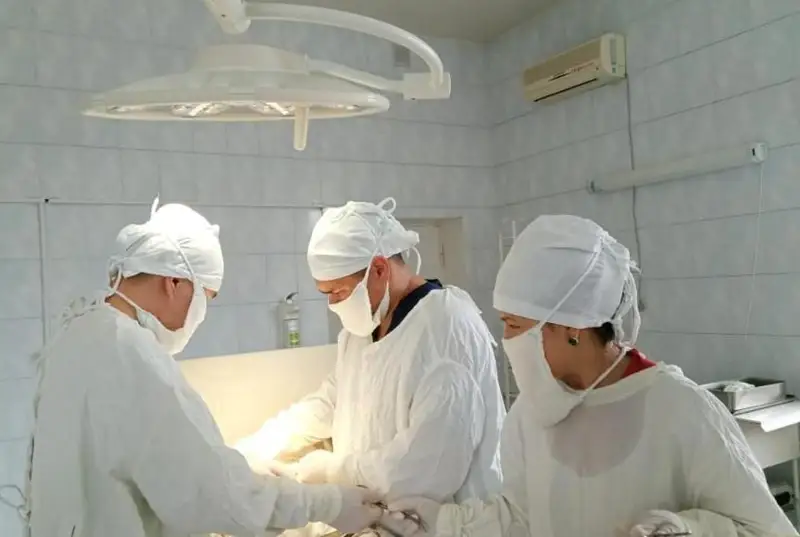 В Жамбылской области врачи спасли жизнь пациенту с ножевым ранением в сердце