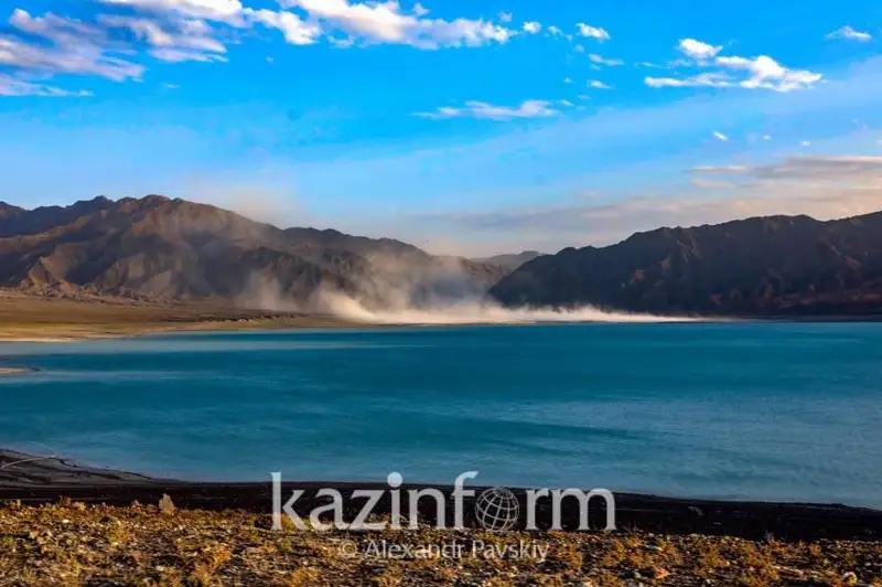 قاپشاعاي سۋ قويماسى كوكتەمدە لەزدە تولىپ، قيراۋى مۇمكىن – ق ر ت ج م