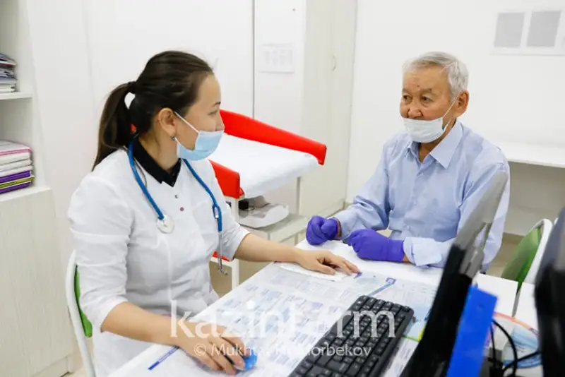 Ежегодно 700-800 млрд тенге оплачивается за счет ОСМС на оказание медпомощи населению – Ажар Гиният