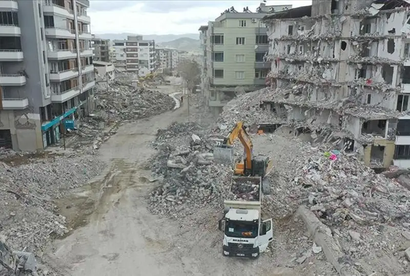 Число арестованных в связи с разрушениями в зоне бедствия в Турции достигло 269