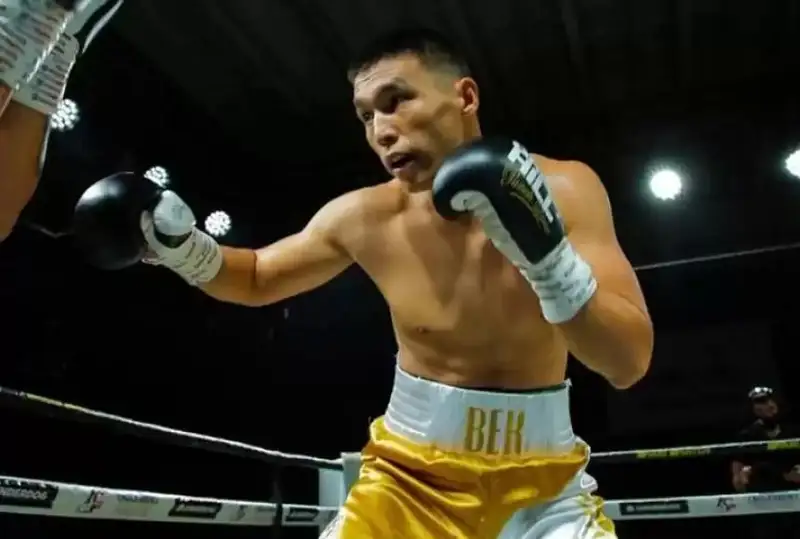 Қозоғистонлик боксчилар “Канело” жангининг андеркартида жанг қилишади